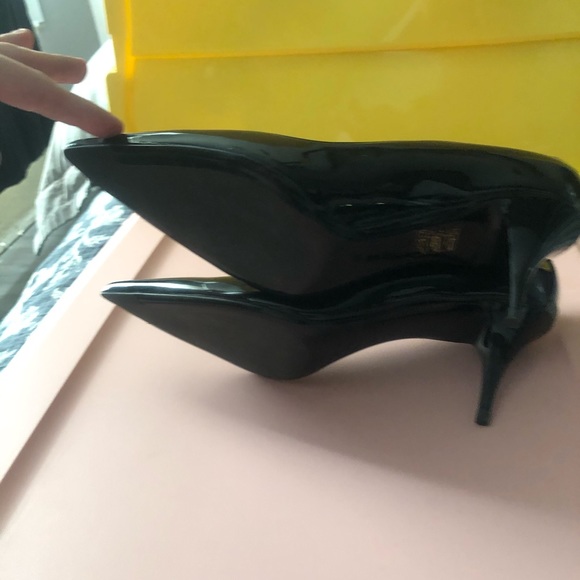Burberry Black Patent Leather PointToe pumps40 - Picture 4 of 12